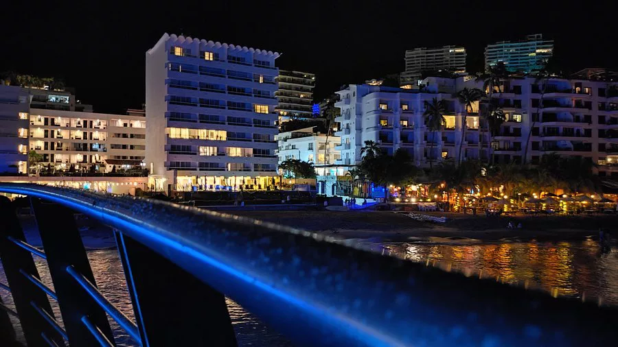 Puerto Vallarta 13 al 16 de Noviembre | 002094